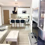 La Naval Beach Flat W Garage